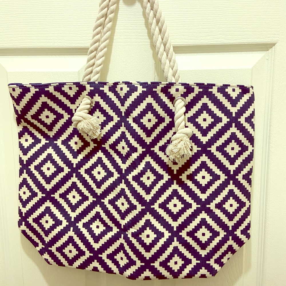 Summer & Rose Tote Bag. NWOT.